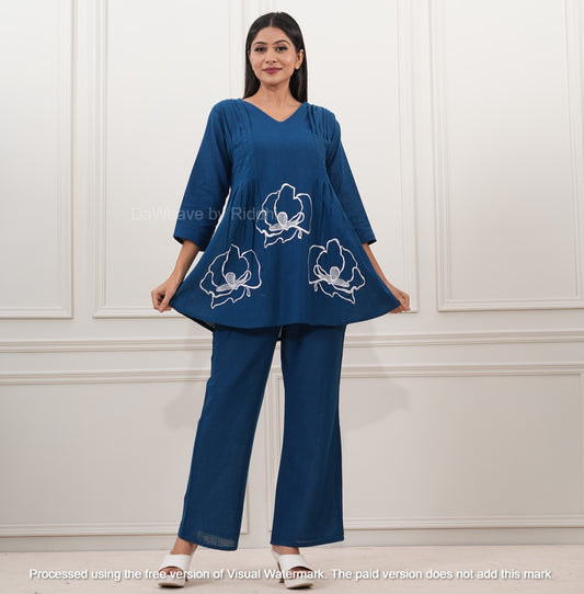 Pleated abstract Coord- Blue